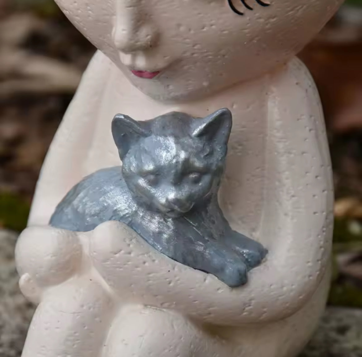 Maceta Escultura con Gatito – Diseño de Rostro en Resina | Ideal para Plantas Pequeñas