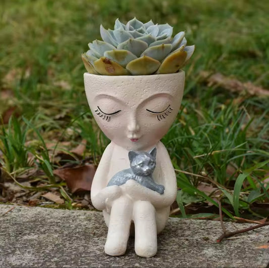 Maceta Escultura con Gatito – Diseño de Rostro en Resina | Ideal para Plantas Pequeñas